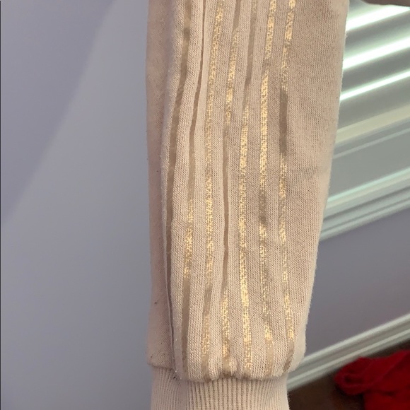 Pink sweater💗 - Picture 2 of 5